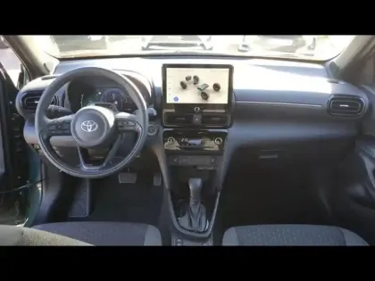 Photo 12 Toyota Yaris  Cross 116h Design MY26