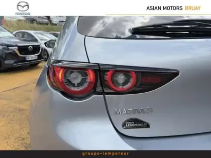 Photo 6 Mazda Mazda3 Mazda 3 2.0 e-SKYACTIV-X M-Hybrid 186ch Exclusive 2022