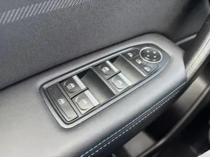 Photo 29 Renault Captur  1.6 E-Tech full hybrid 145ch esprit Alpine