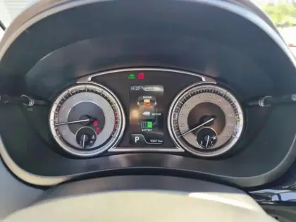 Photo 14 Suzuki S-cross  1.5 Dualjet Hybrid 115ch Style Auto Allgrip