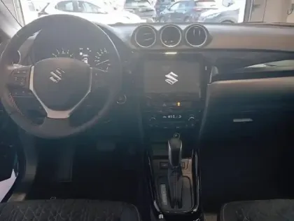 Photo 12 Suzuki Vitara  1.4 Boosterjet Hybrid 110ch Xplore Auto
