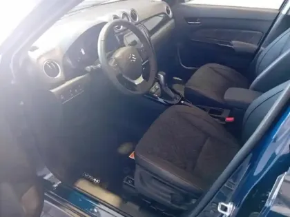 Photo 8 Suzuki Vitara  1.4 Boosterjet Hybrid 110ch Xplore Auto