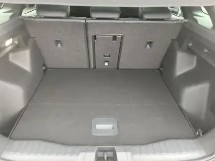 Photo 8 Ford Explorer  286ch Extended Range 79kWh Pack Premium RWD