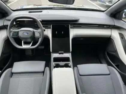 Photo 5 Ford Explorer  286ch Extended Range 79kWh Pack Premium RWD