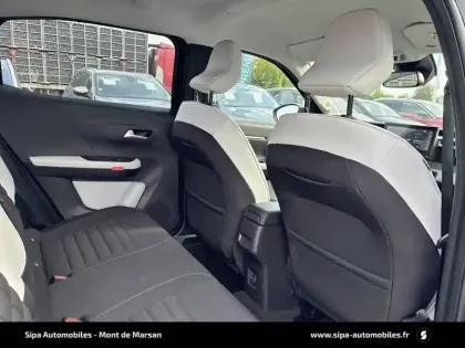 Photo 27 Citroën C3 Aircross  Hybride 145 ch Aut