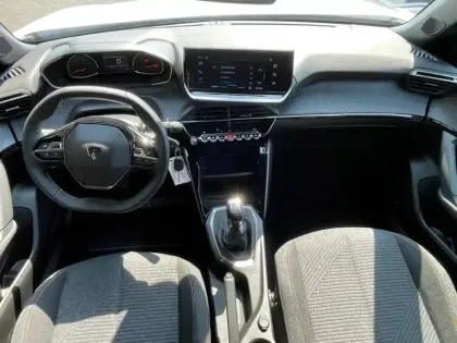 Photo 37 Peugeot 2008  100 S&S BVM6