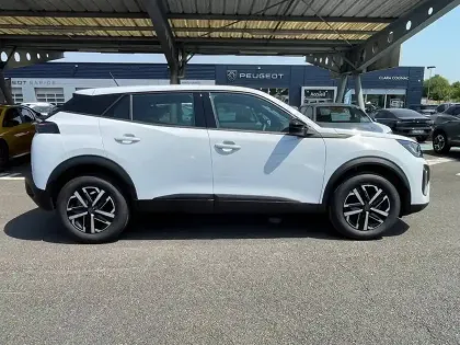Photo 17 Peugeot 2008  100 S&S BVM6