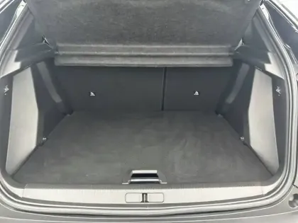 Photo 5 Peugeot 2008  PureTech 130 S&S BVM6