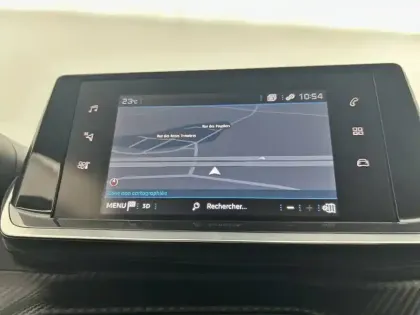 Photo 22 Peugeot 2008  PureTech 130 S&S BVM6
