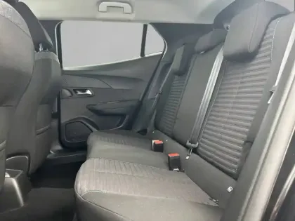 Photo 11 Peugeot 2008  PureTech 130 S&S BVM6