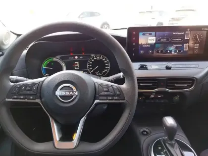 Photo 11 Nissan Juke  HYBRID 143