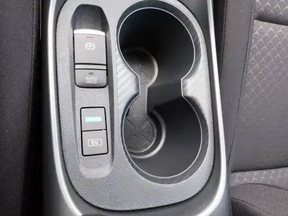 Photo 21 Nissan Juke  HYBRID 143