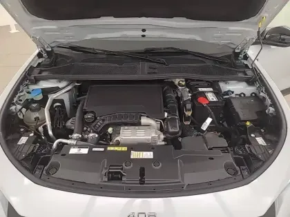 Photo 25 Peugeot 408  PureTech 130 ch S&S EAT8