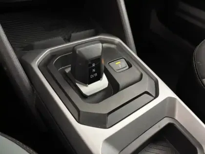 Photo 21 Dacia Duster  Hybrid 140