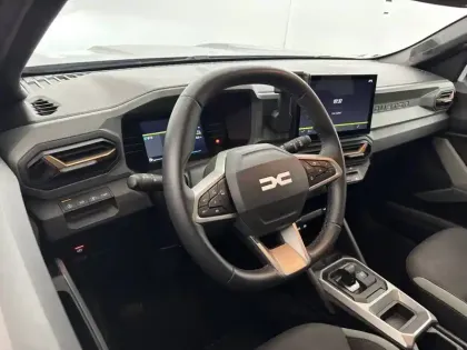 Photo 18 Dacia Duster  Hybrid 140