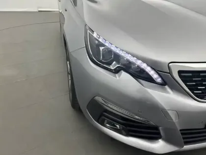 Photo 15 Peugeot 308  BlueHDi 130ch S&S BVM6