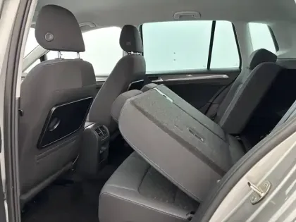 Photo 44 Volkswagen Golf Sportsvan  1.0 TSI 115 BVM6