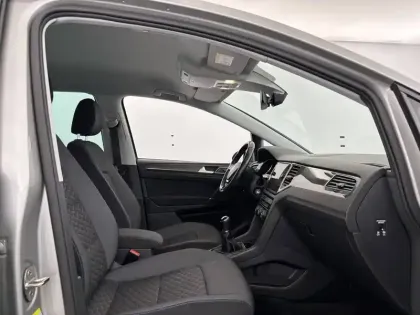 Photo 28 Volkswagen Golf Sportsvan  1.0 TSI 115 BVM6