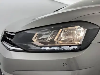Photo 40 Volkswagen Golf Sportsvan  1.0 TSI 115 BVM6