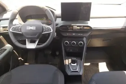 Photo 8 Dacia Jogger  Hybrid 155 7 pl