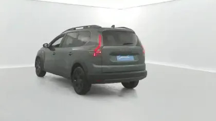 Photo 11 Dacia Jogger  Hybrid 155 7 pl