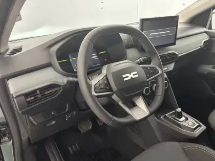 Photo 18 Dacia Jogger  Hybrid 155 7 pl