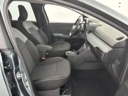 Photo 22 Dacia Jogger  Hybrid 155 7 pl