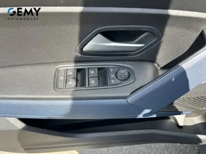 Photo 12 Dacia Duster  Hybrid 140