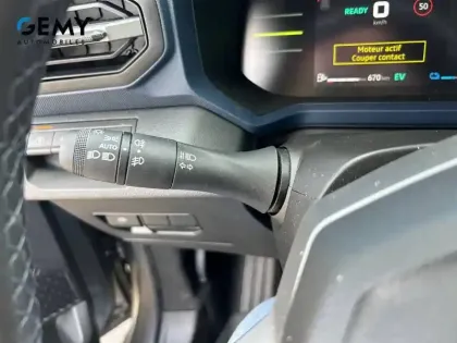 Photo 15 Dacia Duster  Hybrid 140