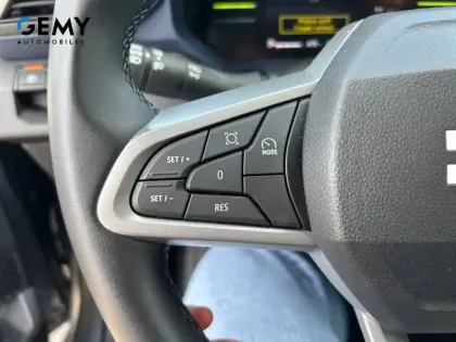 Photo 17 Dacia Duster  Hybrid 140