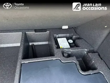 Photo 9 Toyota C-HR  Hybride 2.0L