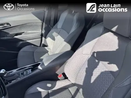 Photo 19 Toyota C-HR  Hybride 2.0L