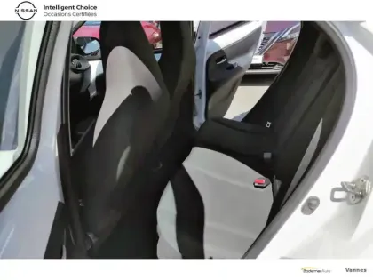 Photo 11 Toyota Aygo  X 1.0 VVT-i 72 S-CVT