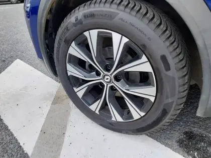 Photo 24 Renault Captur  TCe 90