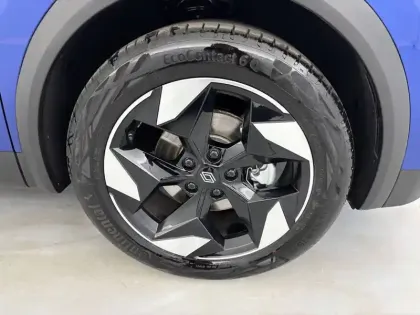 Photo 34 Renault Captur  E-Tech full hybrid 160 ch