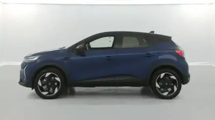 Photo 15 Renault Captur  E-Tech full hybrid 160 ch