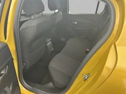 Photo 11 Peugeot 208  Electrique 50 kWh 136ch