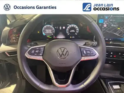 Photo 16 Volkswagen Golf  1.5 eTSI EVO2 116 DSG7