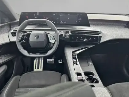 Photo 7 Peugeot 5008  Hybrid 145 ch e-DCS6
