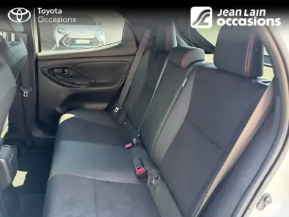 Photo 16 Toyota Yaris  Hybride 130h