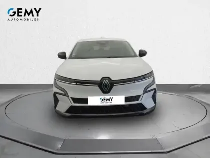 Photo 16 Renault Megane  E-Tech EV40 130ch standard charge