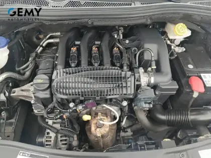 Photo 11 Peugeot 2008  1.2 PureTech 82ch BVM5