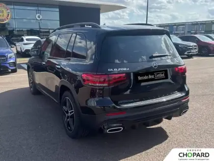 Photo 32 Mercedes GLB  200 d 8G-DCT