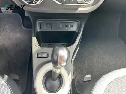 Photo 12 Renault Twingo  III Achat Intégral - 21