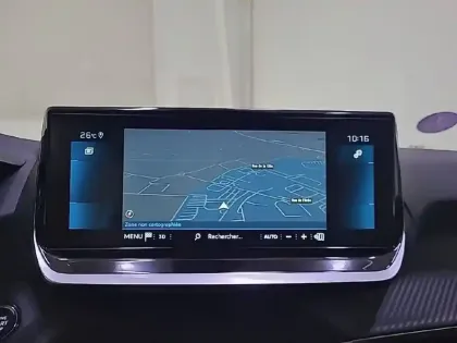 Photo 41 Peugeot 208  PureTech 100 S&S BVM6