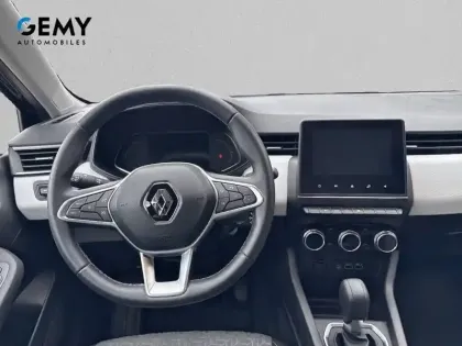Photo 7 Renault Clio  E-Tech full hybrid 145