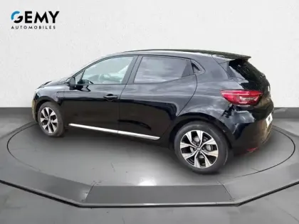 Photo 6 Renault Clio  E-Tech full hybrid 145