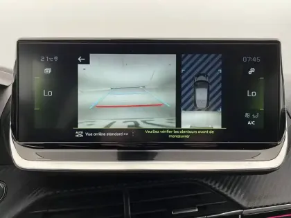 Photo 31 Peugeot 208  PureTech 100 S&S BVM6