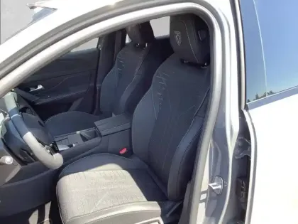 Photo 10 Peugeot 308  SW Hybrid 145 e-DCS6