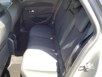 Photo 11 Peugeot 308  SW Hybrid 145 e-DCS6